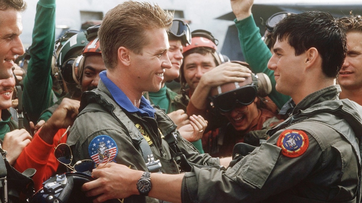 一度、折れる。