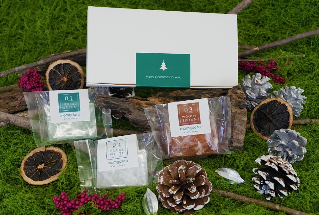 HOLIDAY COLLECTION2025－Winter Gift Set＆ Box 販売予定