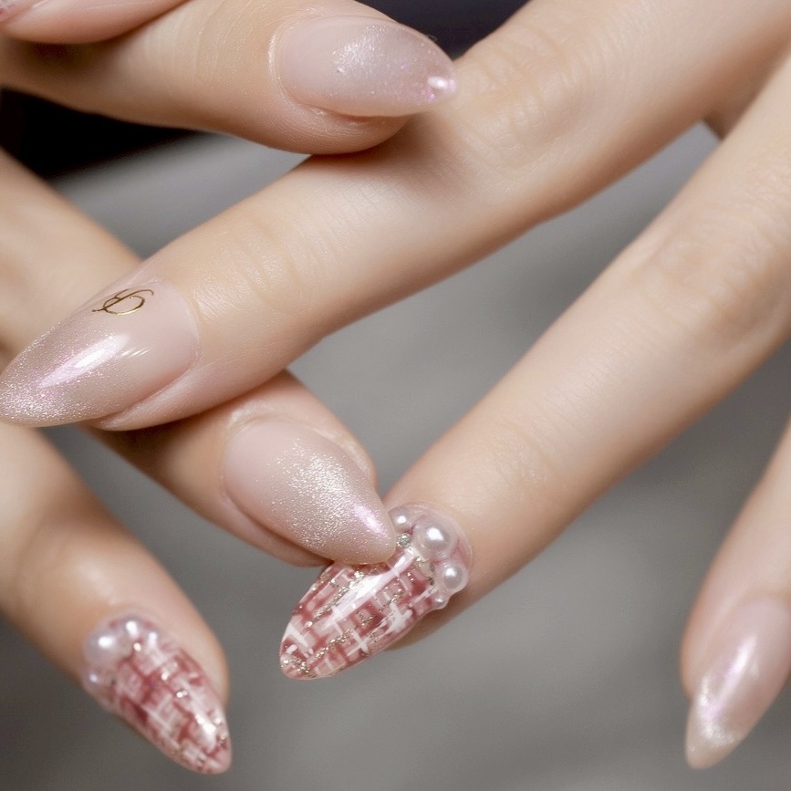 ベースジェルで仕上がりが変わる｜プロ目線の選び方