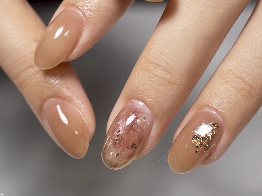 シェルネイルをきれいに埋める方法｜段差なし・透明感を出すコツ