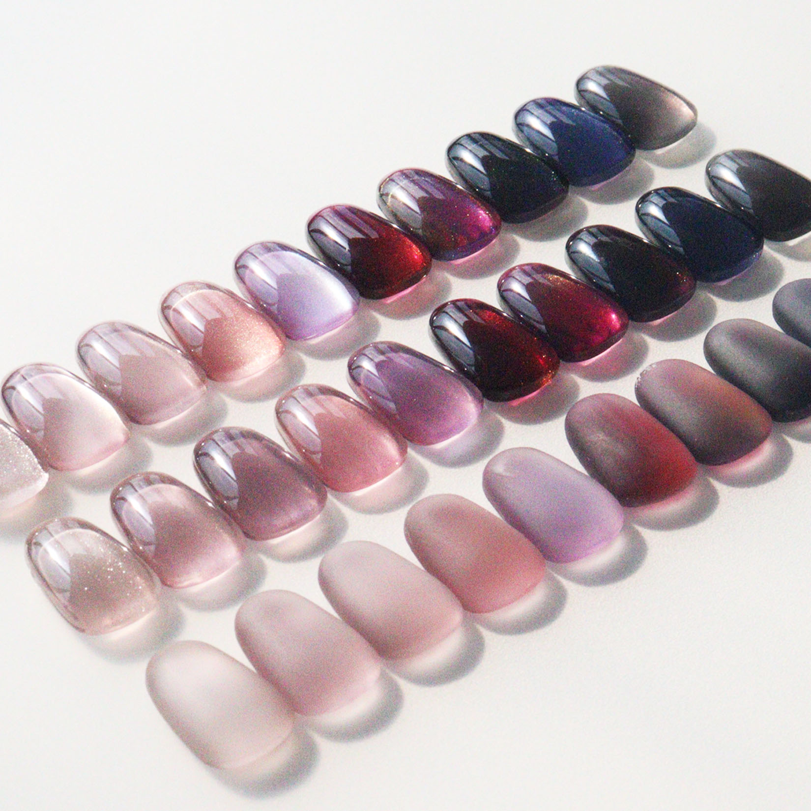 リノジェルより新たにmoondust mag series 10色新登場‼