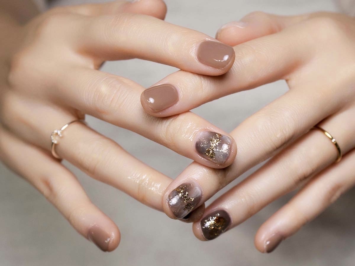 大理石ネイルが派手に見えない理由