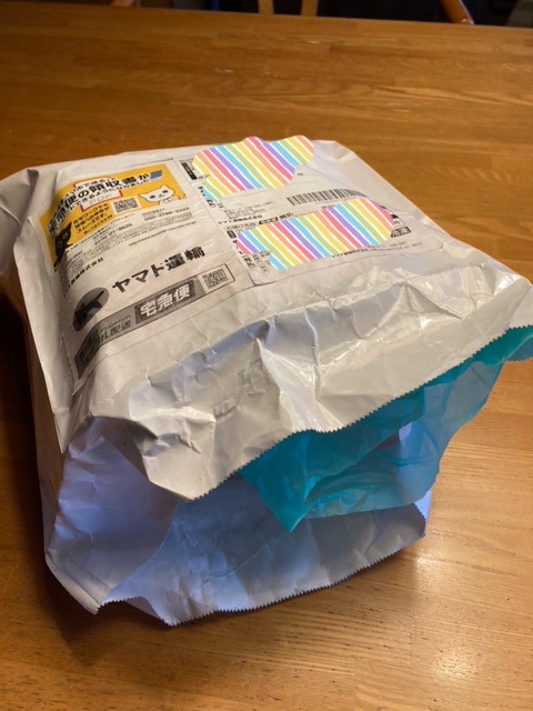 宅配袋の破れ