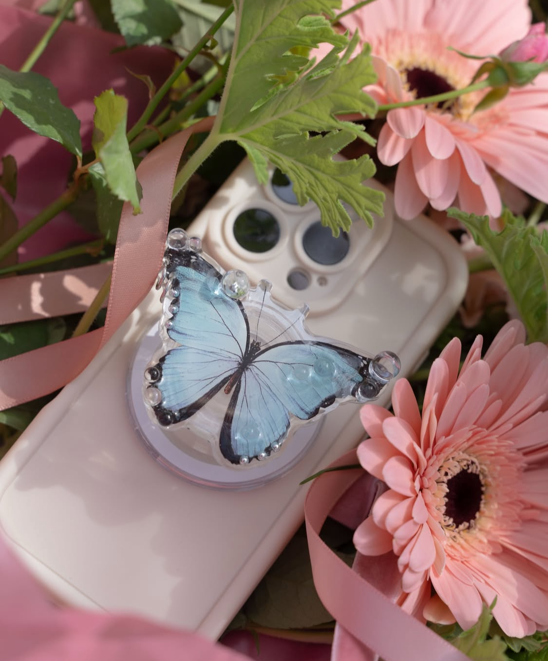 ついに再販決定！スマホをもっとかわいく🦋