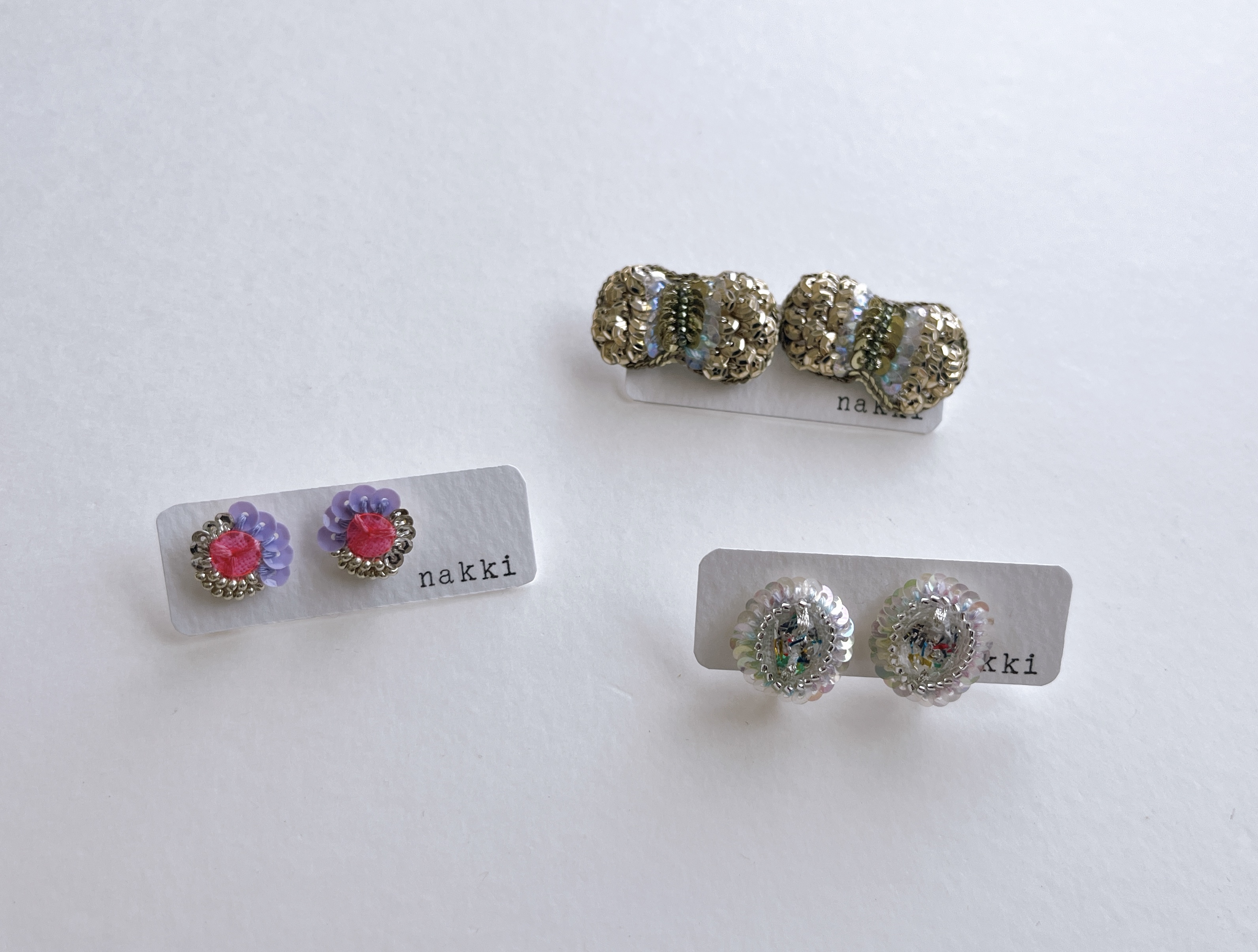 nakkiさんの刺繍アクセサリー