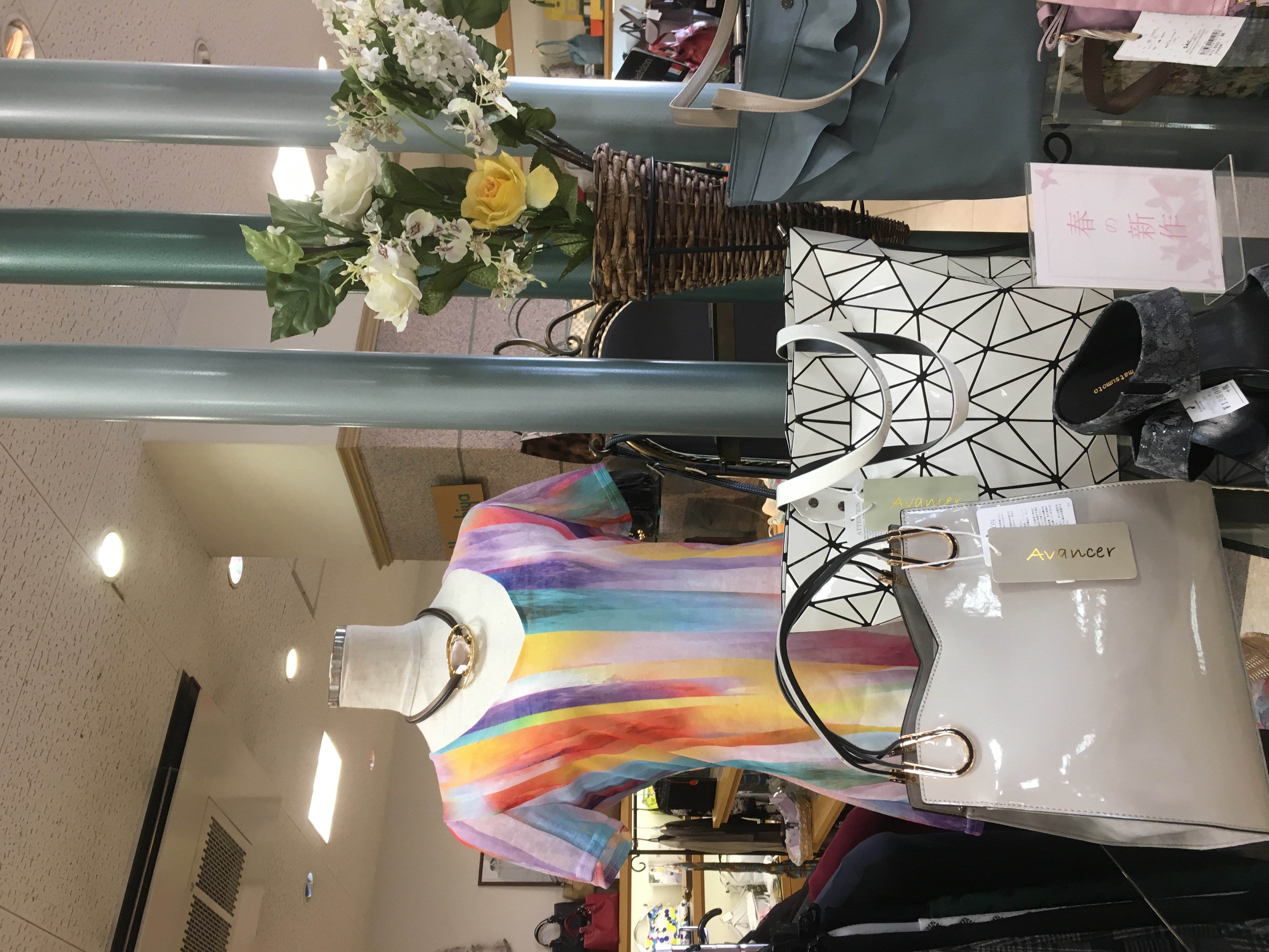 春カラーのインポートのお洋服入荷中❤️