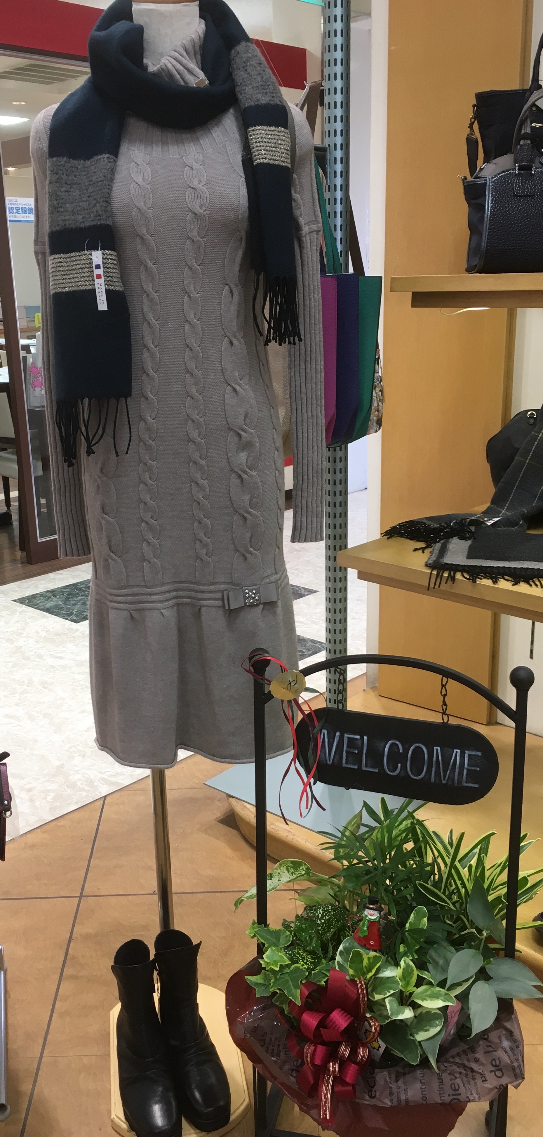 インポートのニットワンピ沢山入荷しております❣️こちらはsold out