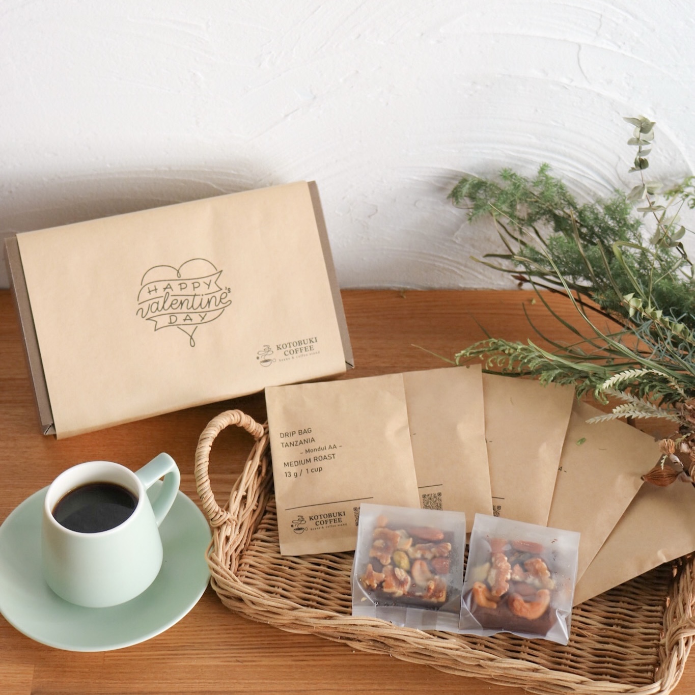 KOTOBUKI COFFEE バレンタインBOX予約受付中!