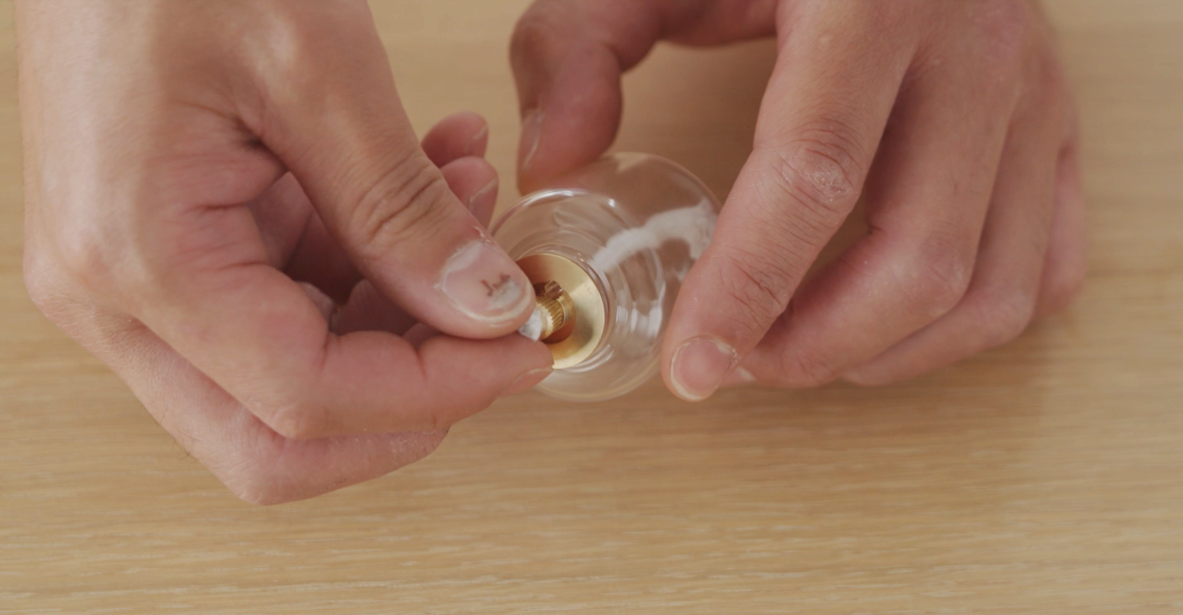 オイルランプの火力の調整方法