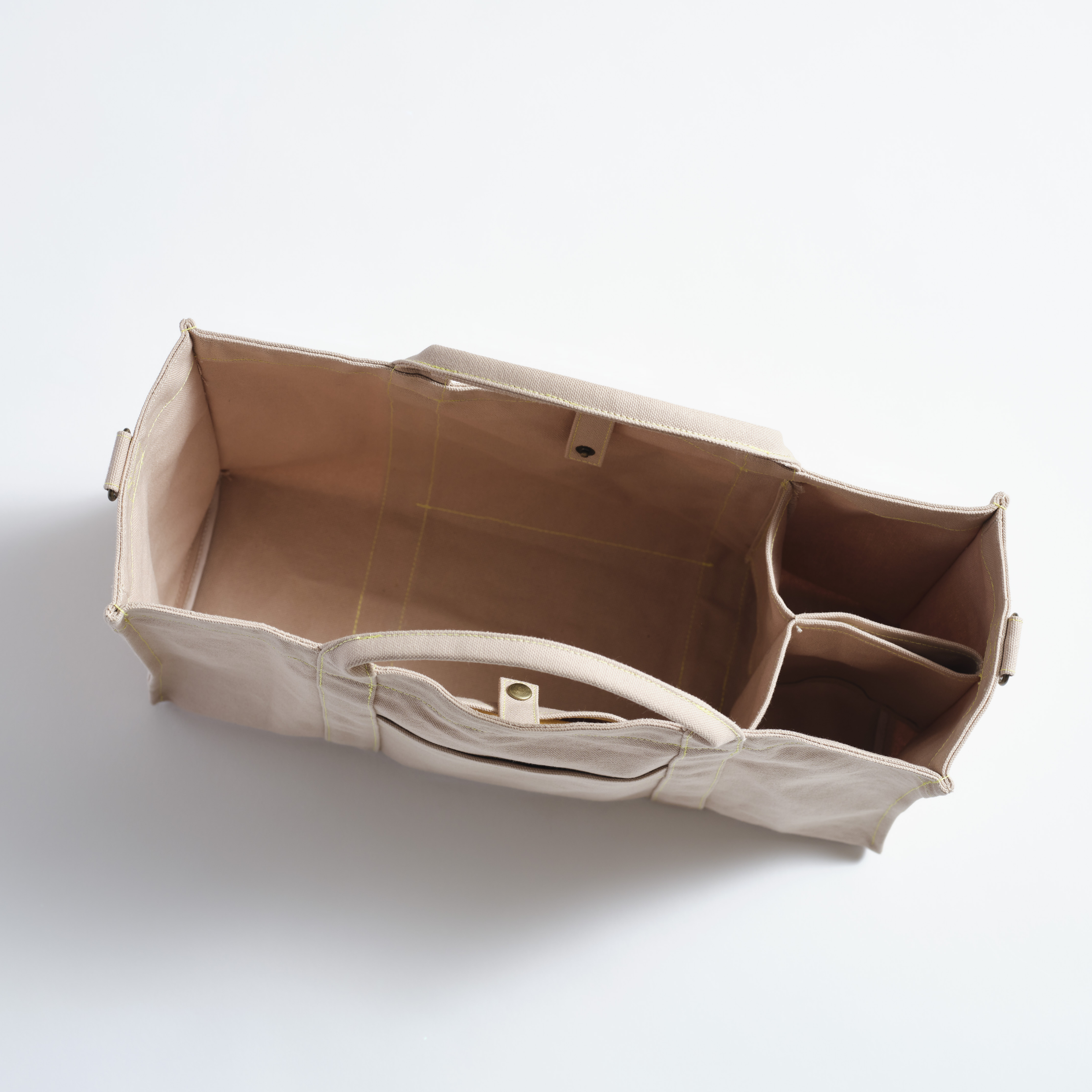 ぐちゃぐちゃバッグにさよなら🙌楽するベビーバッグと併用できるアイテムをご紹介！