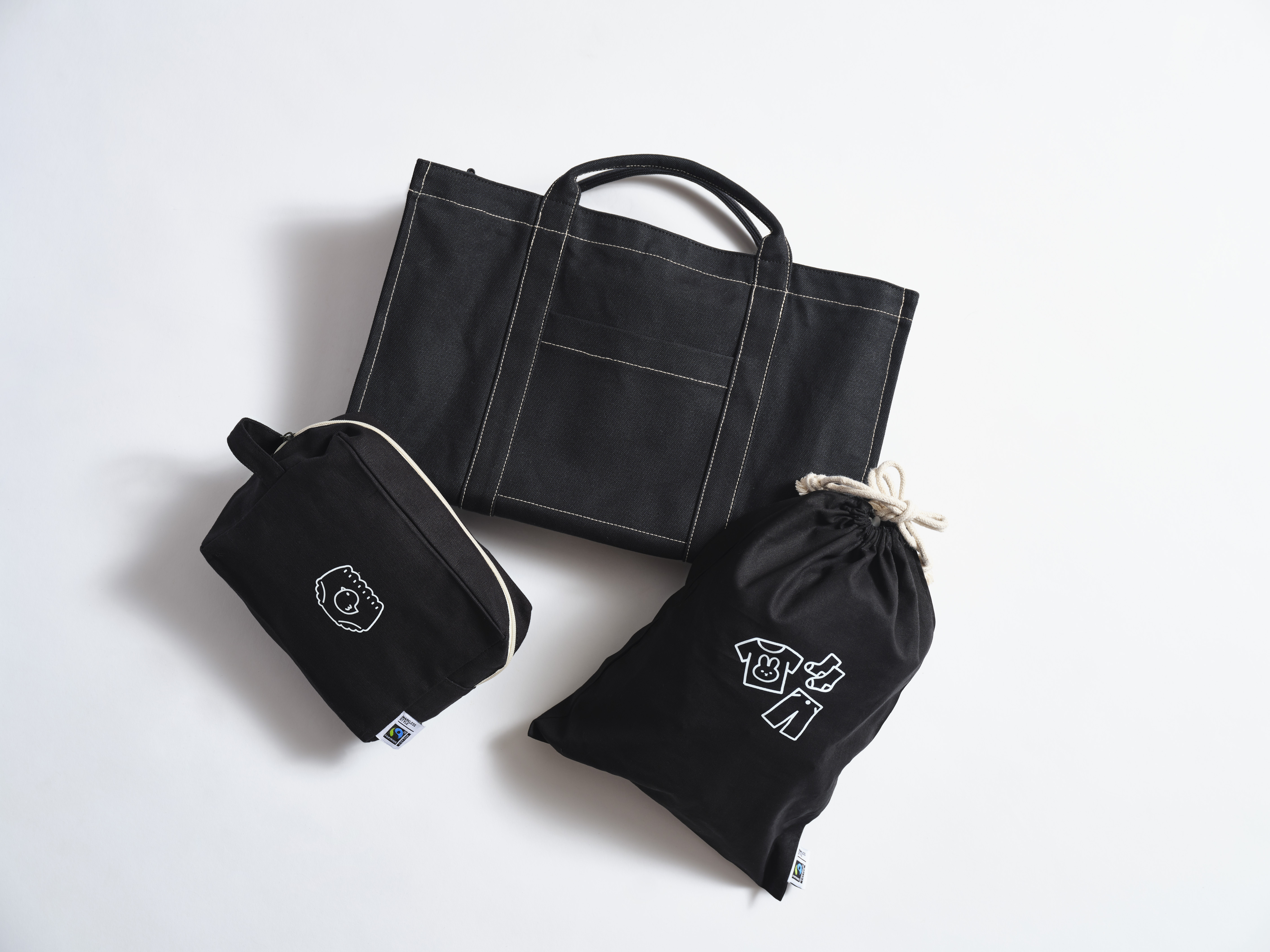 オリジナルポーチセット発送開始しました🐣