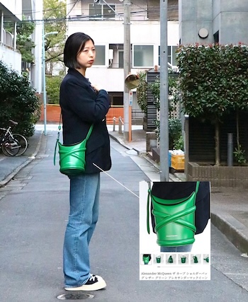 ジャケットに合わせたい！差し色アイテム💚