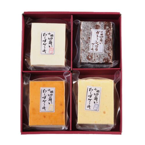 チーズケーキ好きさん集まれー！四角～い色んな種類の北海道のチーズケーキのギフトセットでーす(^－^)