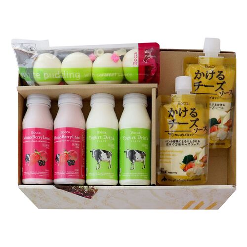 北海道からのお届けでーす！プリンに飲むヨーグルトにラッシーにチーズソース！！そんな詰め合わせー！