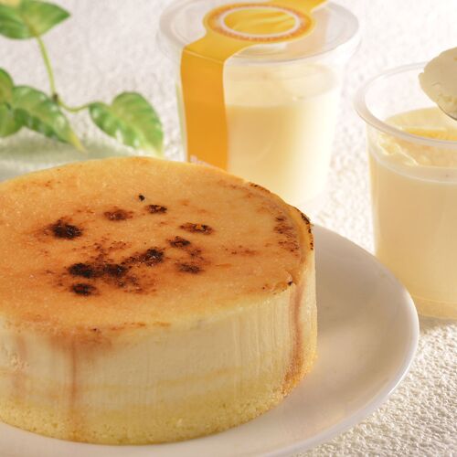 フロマージュ♫フロマージュ♫今日はフロマージュブリュレとフロマージュプリンです(^^♪