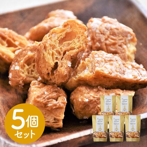 横浜ロイヤルパークホテルのザクザクの美味しいやーつです(＾ω＾)ザラメがポイントでーす(^。^)