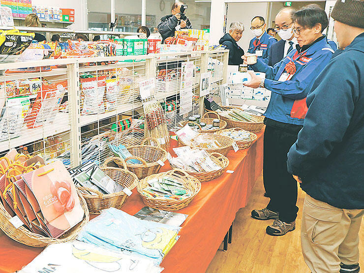 北日本新聞に掲載されました「南砺・利賀地域の魅力伝える場に　カフェ・売店10日オープン」