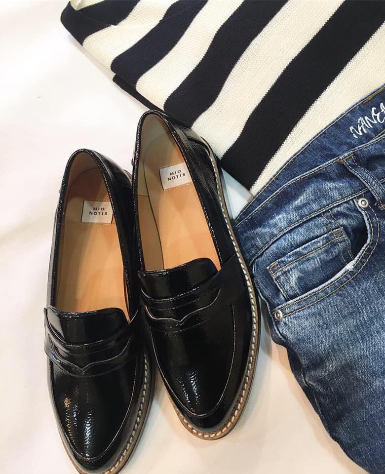 NEW 厚底エナメルローファーが入荷しました