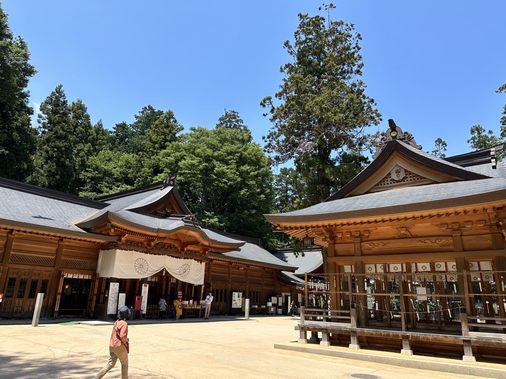 長野：穂高神社と岐阜：水無神社