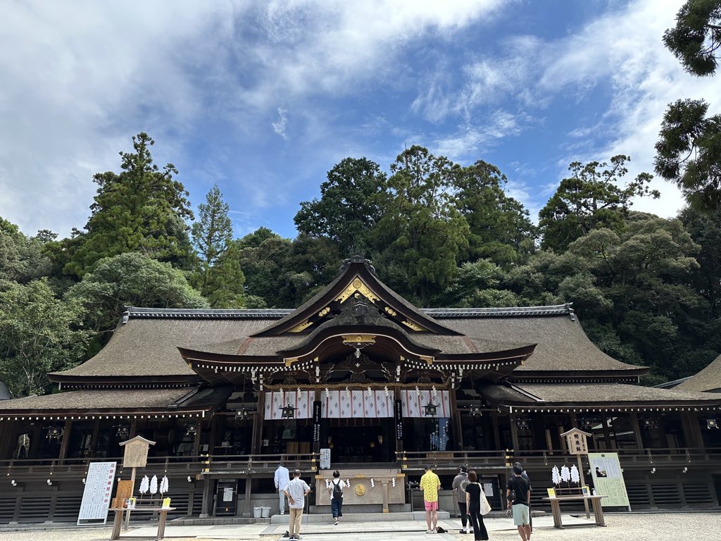 奈良：大神神社と三輪恵比寿神社、三重：椿大神社