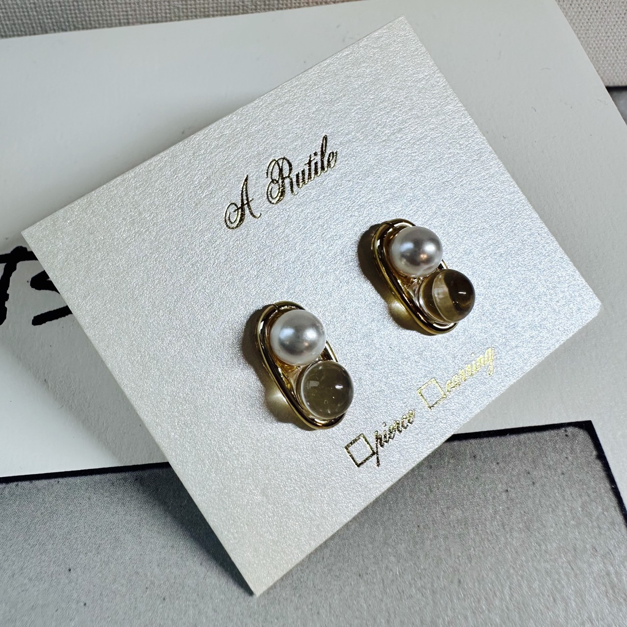 ☆商品紹介☆クォーツパールピアス