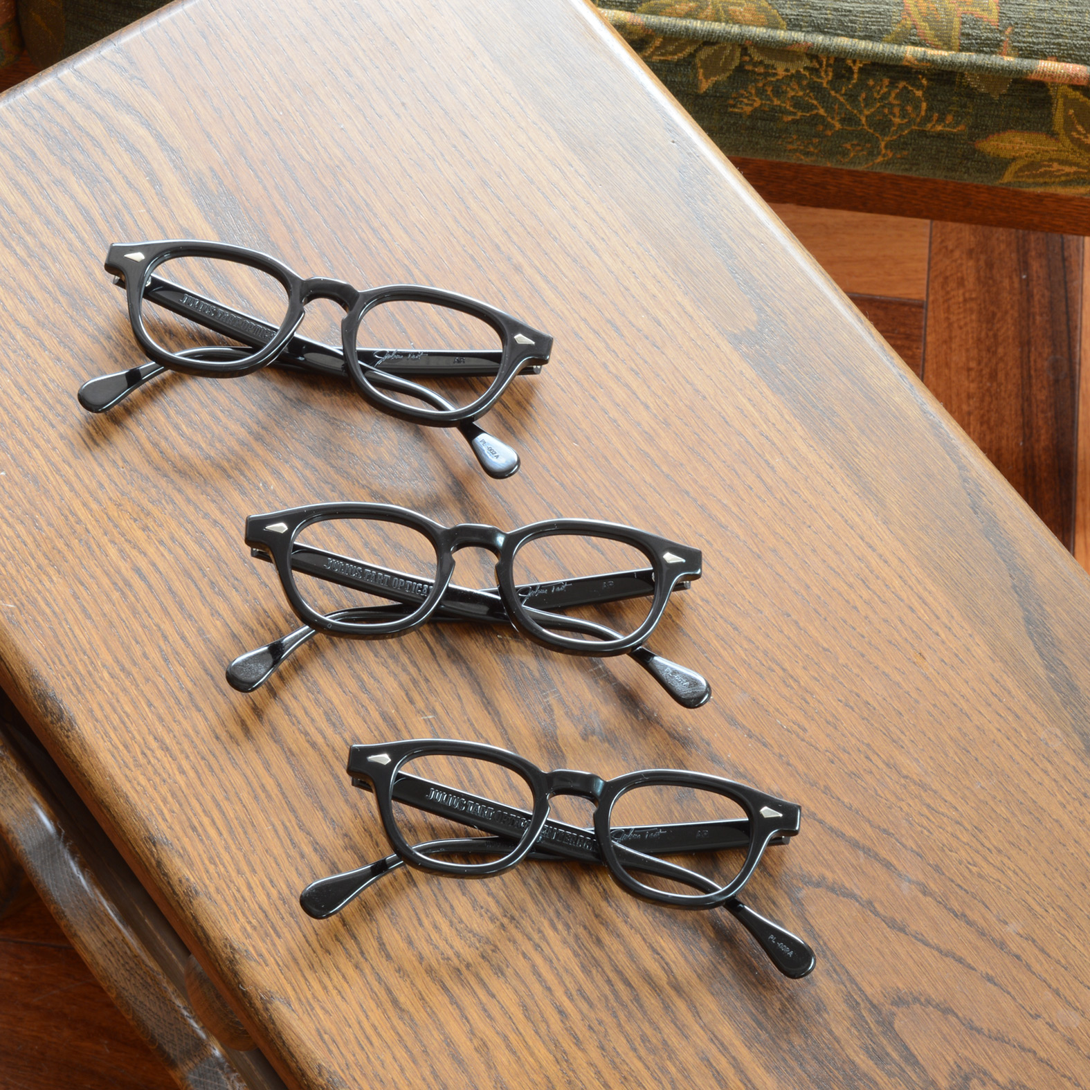 JULIUS TART OPTICAL / AR color*Black 再入荷！