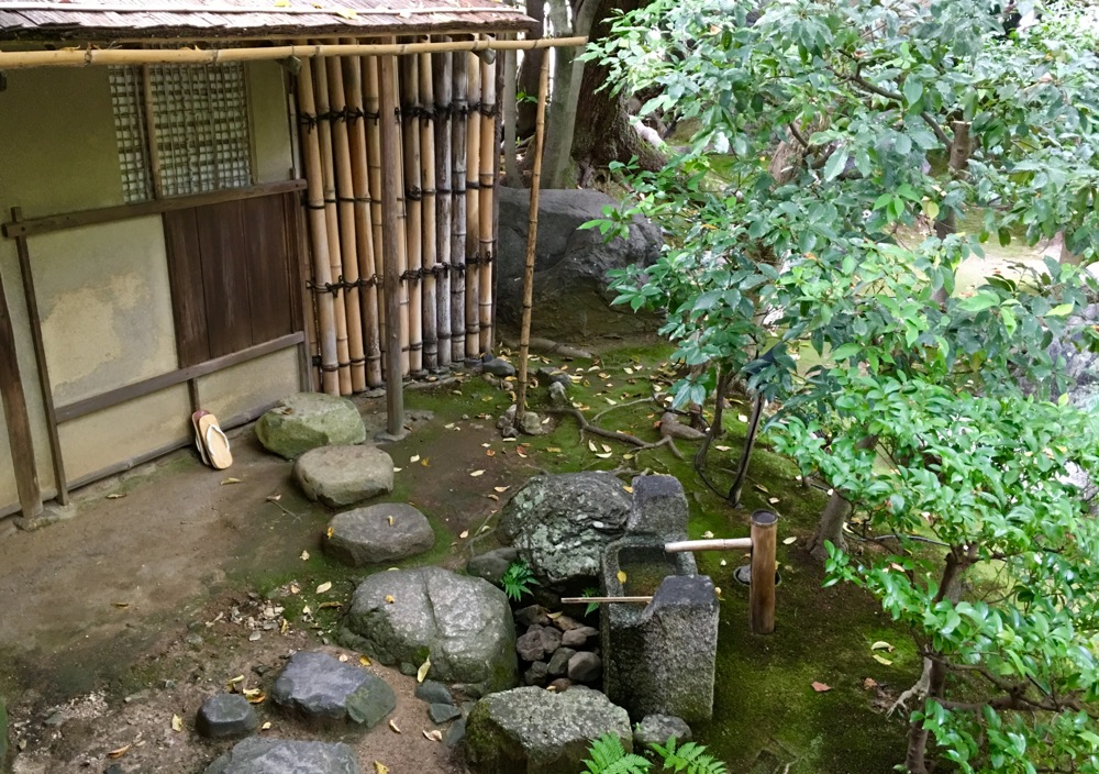 サスティナブルネネ竹庵とネネ散歩サンダルに欲しいBGMにAI相談