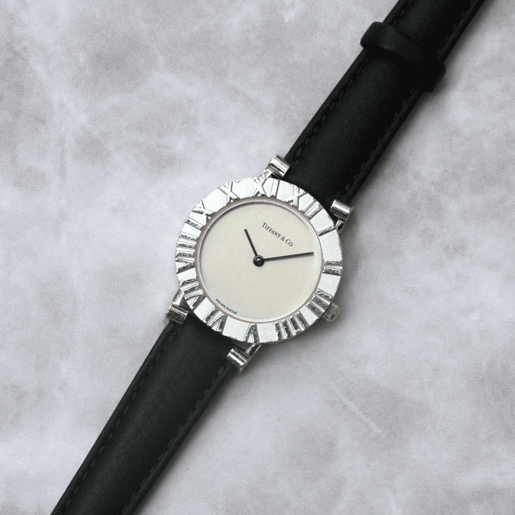 【ティファニー】オーバーホール済*電池式ヴィンテージ腕時計 入荷しました♡
