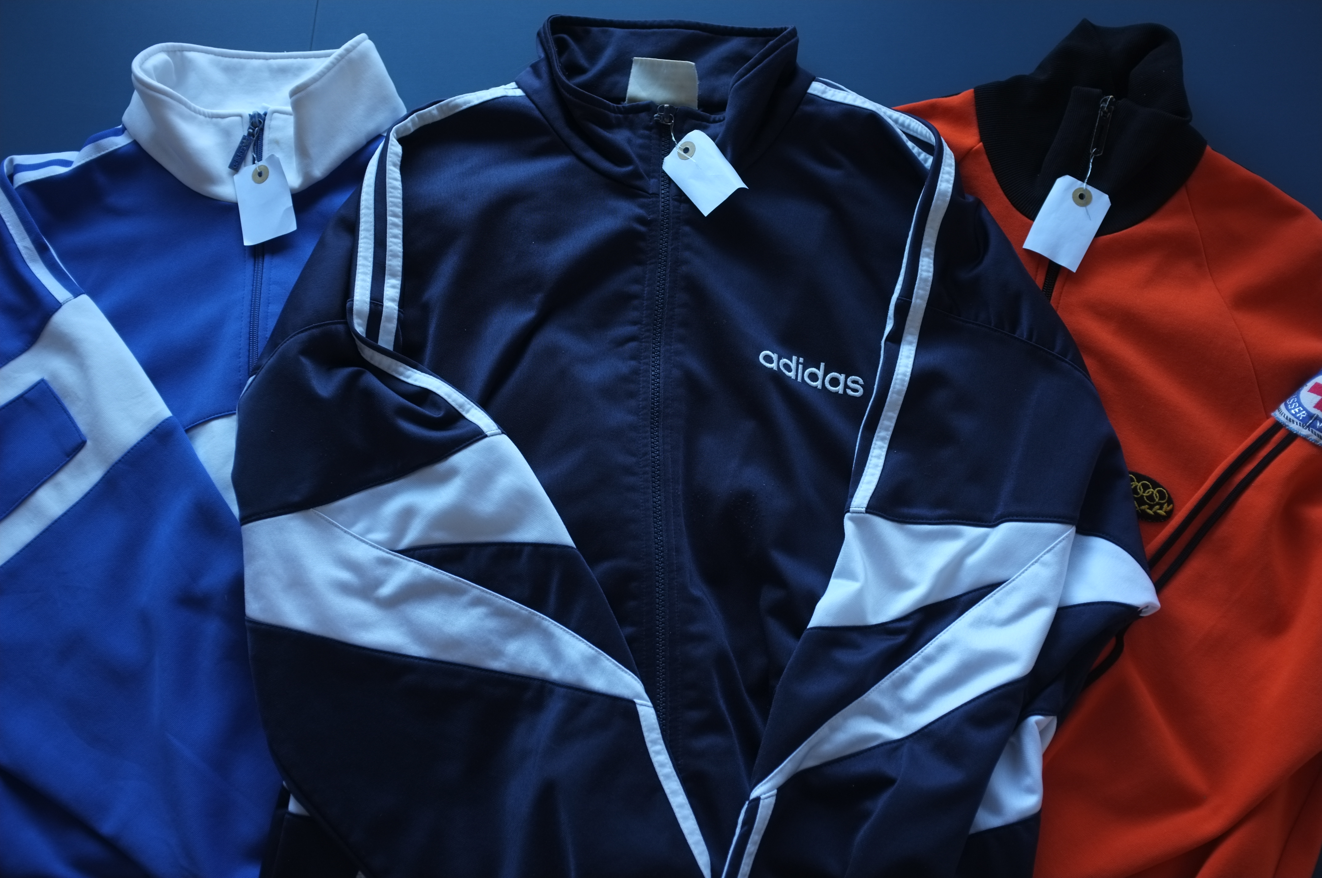 トラックジャケット好きです🏃