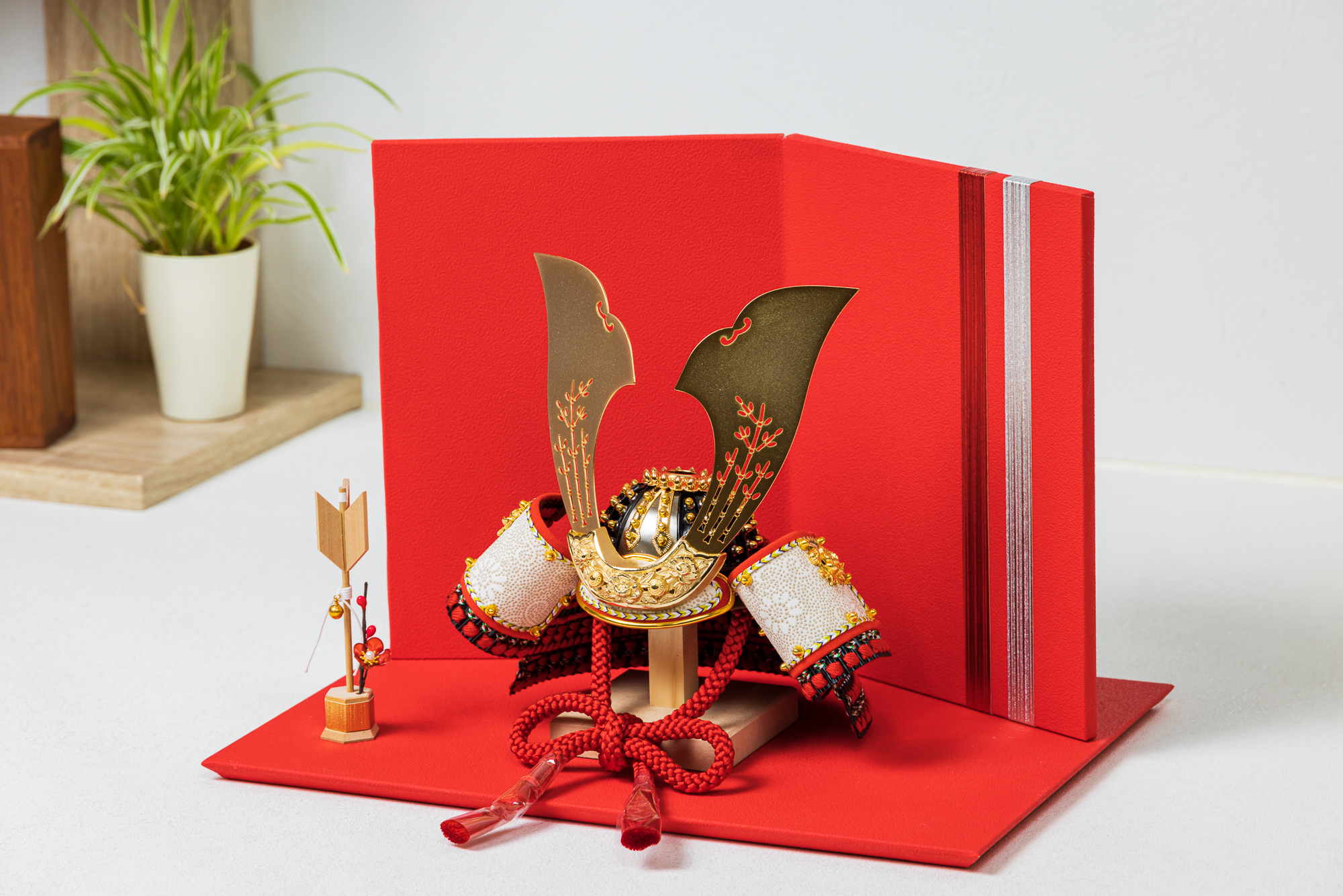 色で選ぶ！豊富なカラーの兜