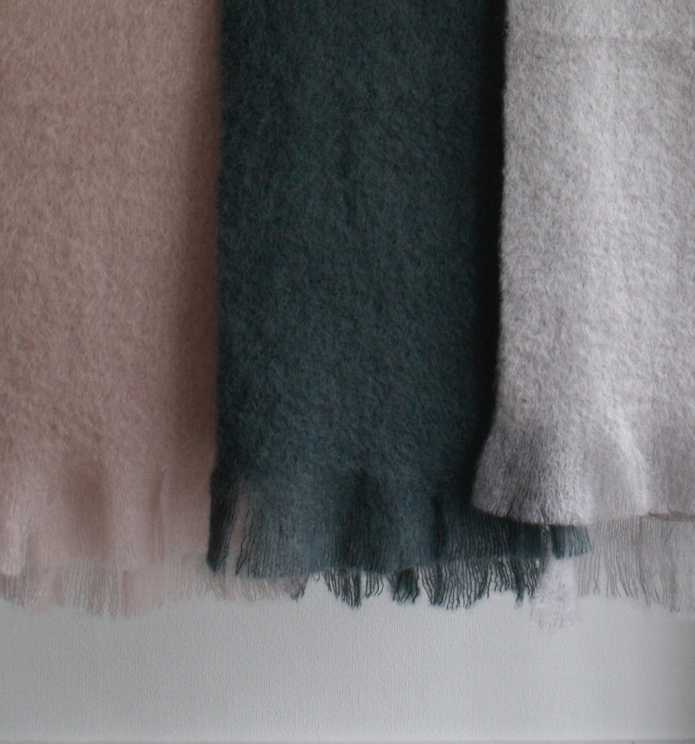 【online store】mohair stole 入荷しました