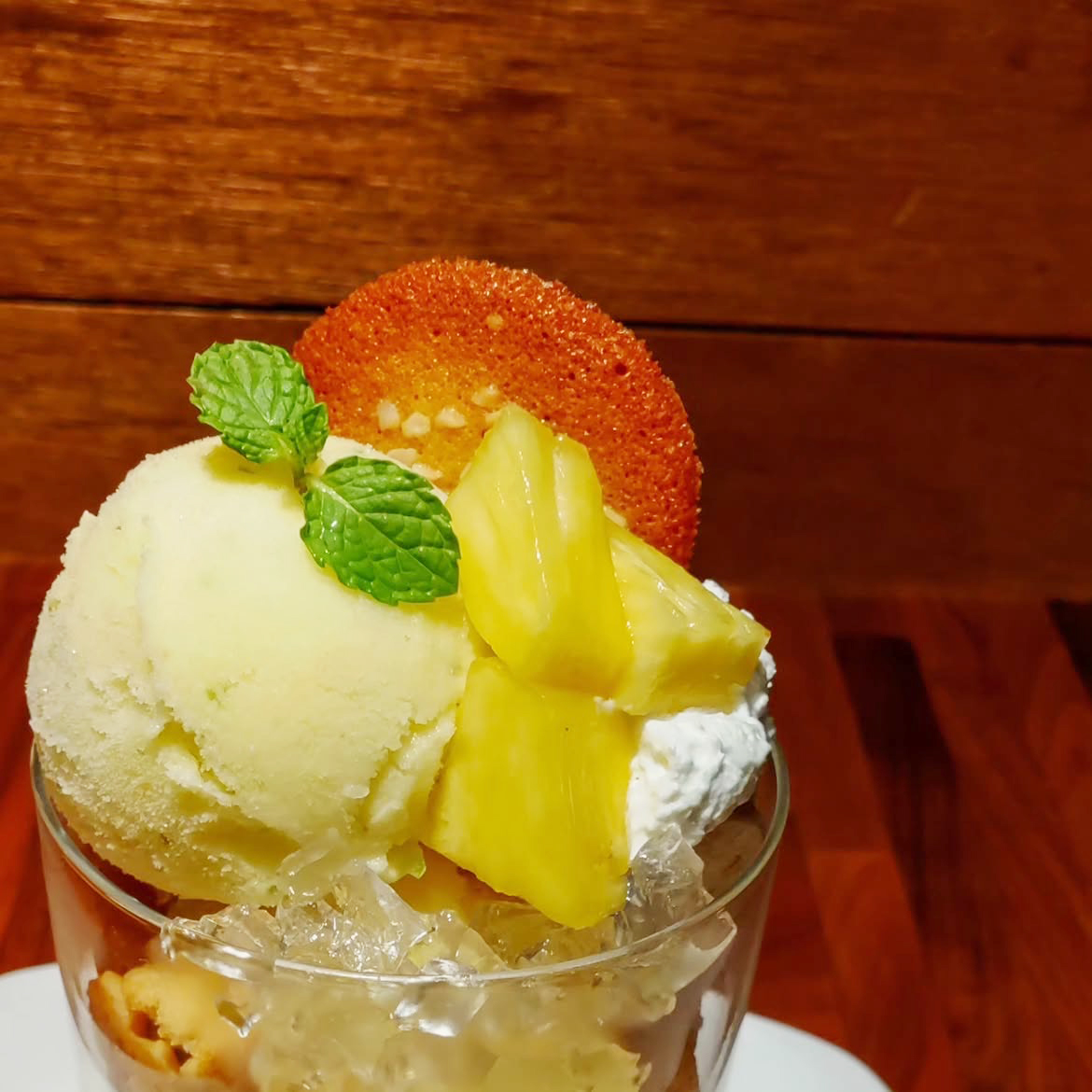 【店舗限定】第二弾『季節のパフェ∼トロピカル∼』