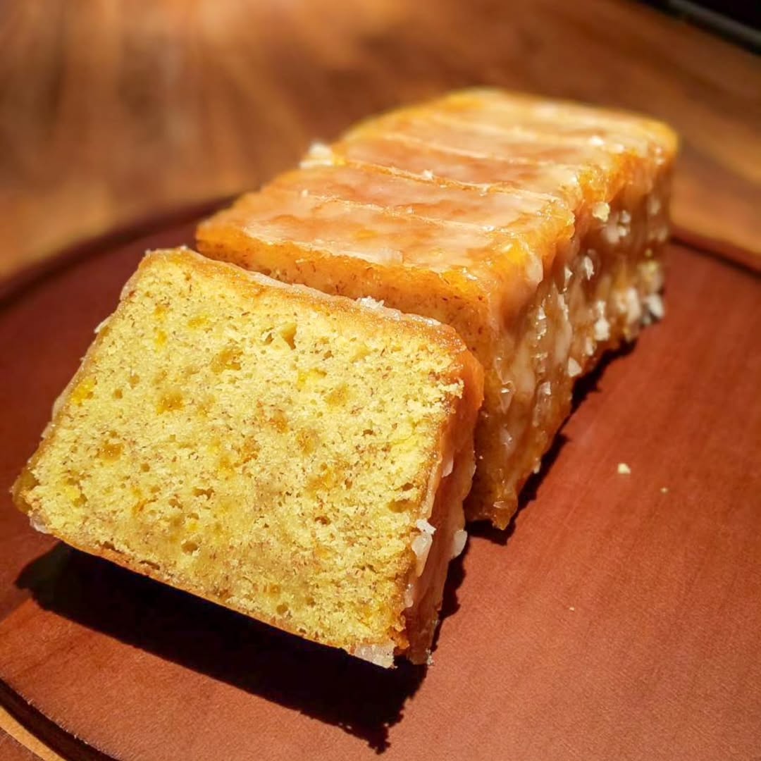 夏みかんのアーモンドケーキ