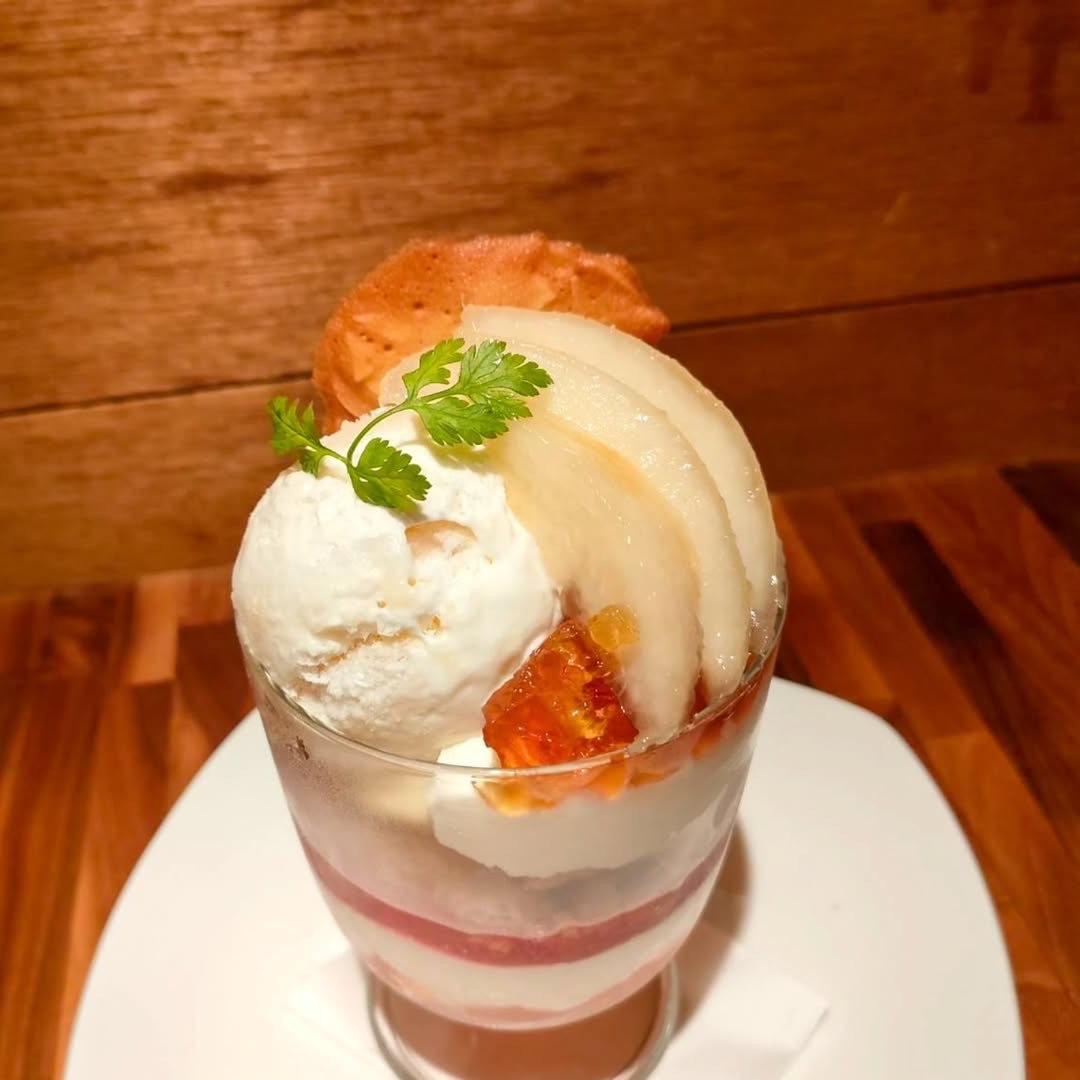 【終了】季節のパフェ第三弾 〜白桃〜