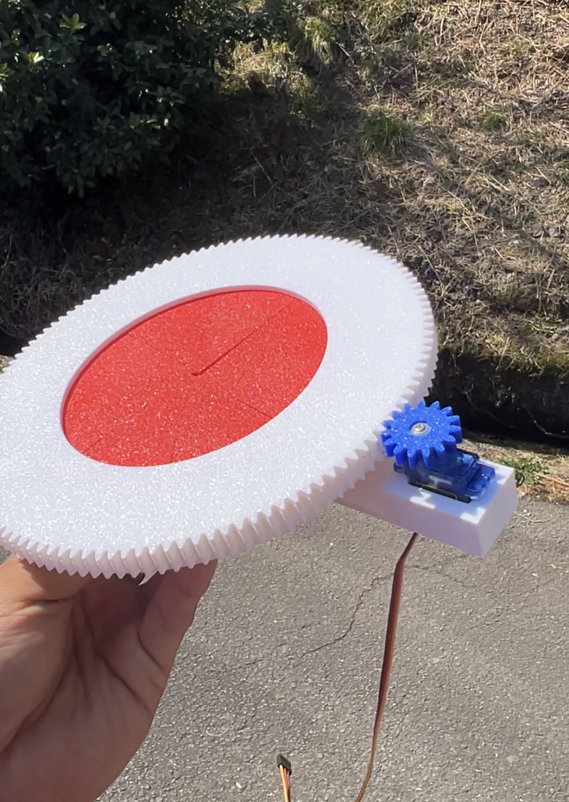 アイリス窓を電動で