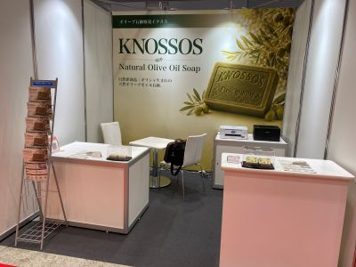 深夜に東京の展示会から帰ってきました