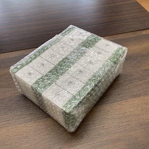 “自然石鹸・アロエの心”の販売を開始しました