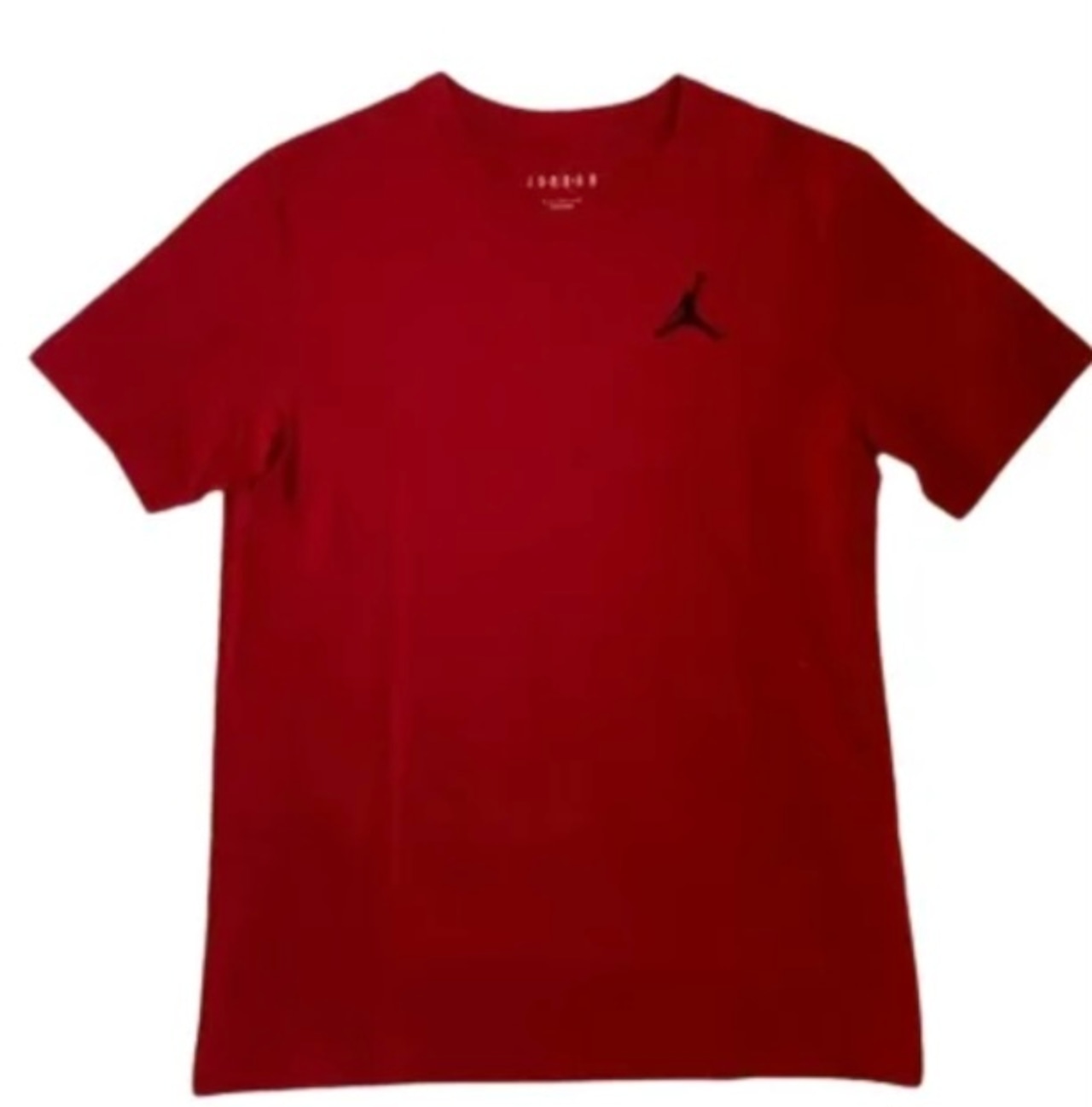 「今年の夏☀️を乗り越える一着」アウトドアシーンにぜひ✨ジョーダンTシャツ👕幅広く絶賛発売中👍
