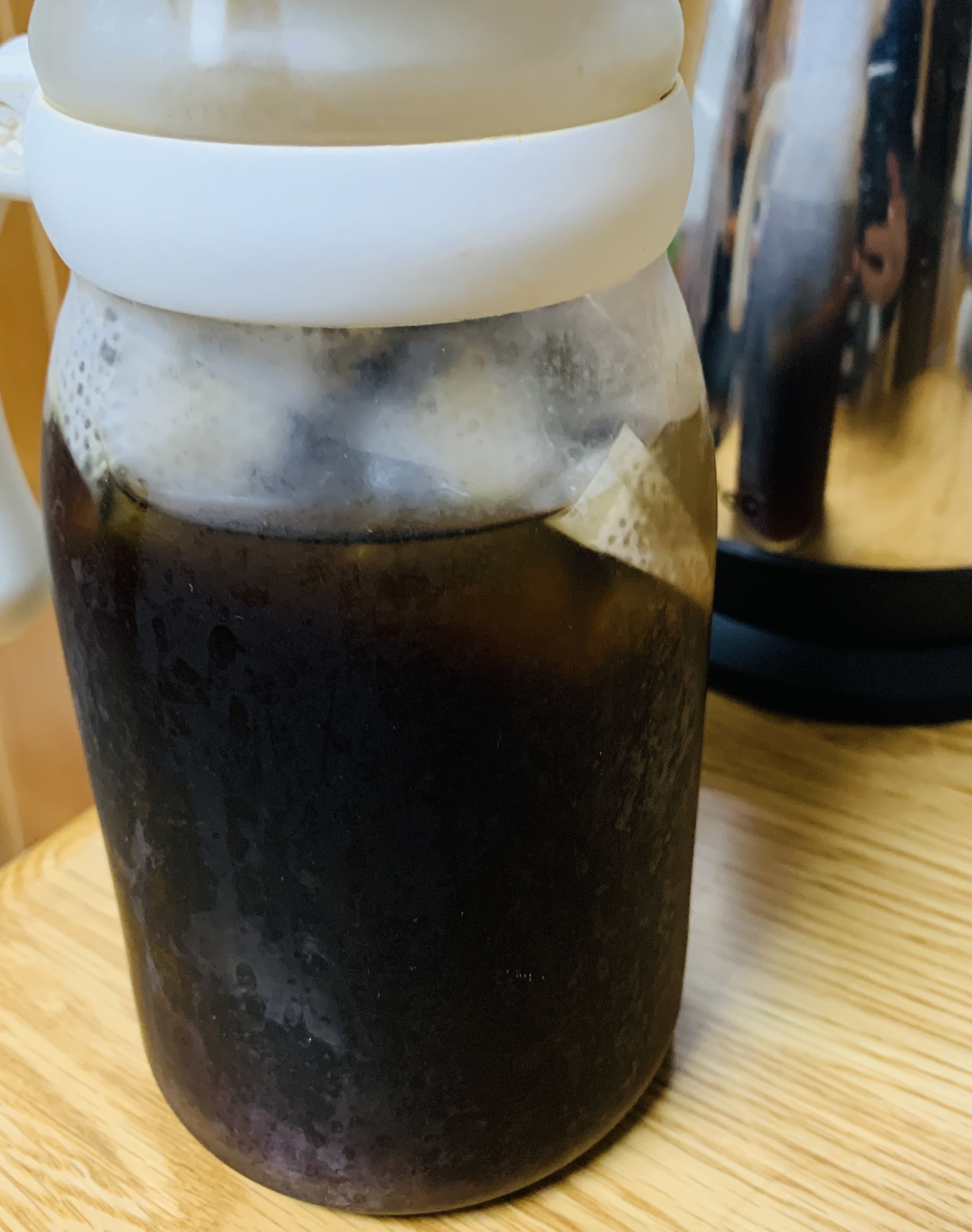 水出しコーヒーの発売を開始しました