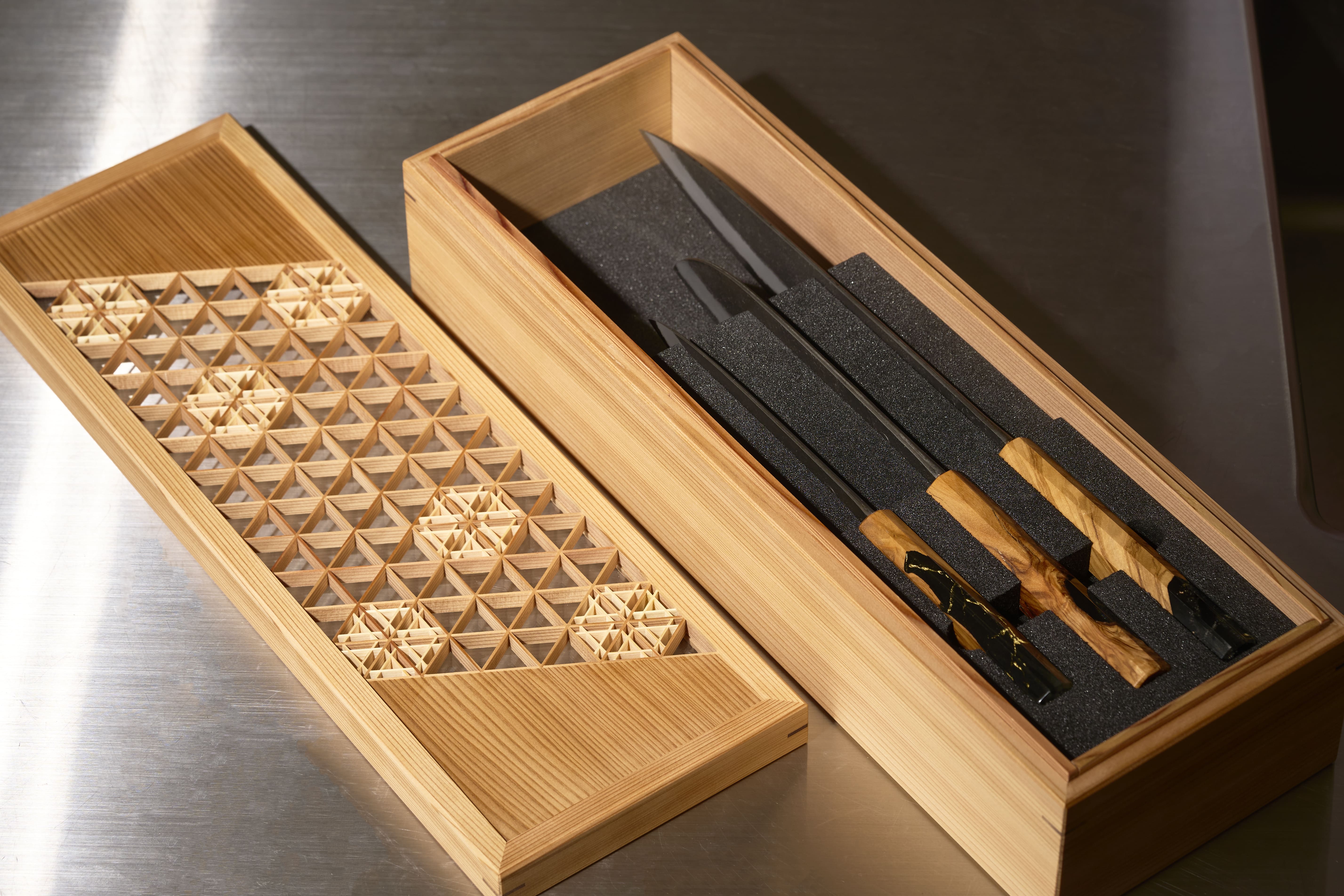 伝統と想いをおさめる「蔵-KURA-」