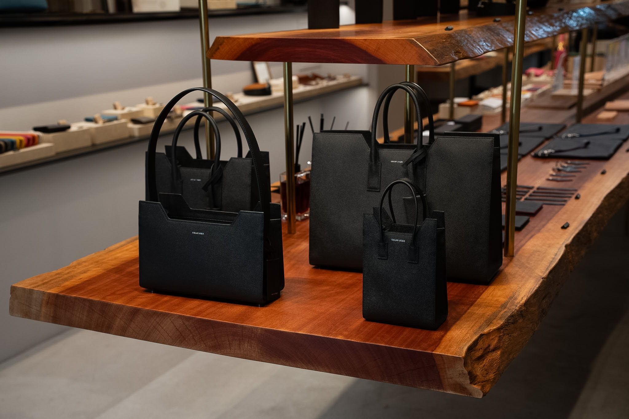 ONEAND UNIQUE初のPOPUP STORE開催中です。