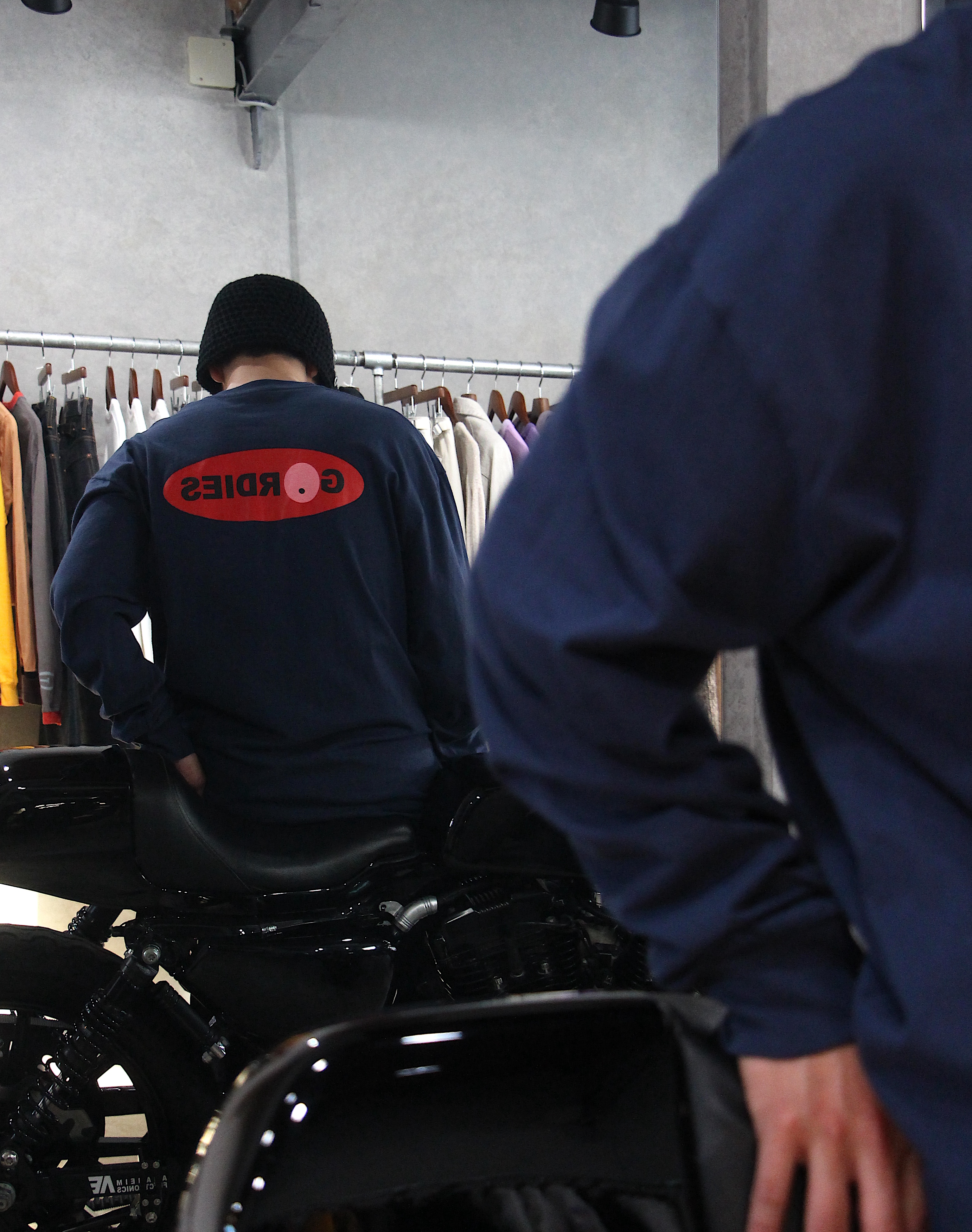 Tシャツ VS ロンT
