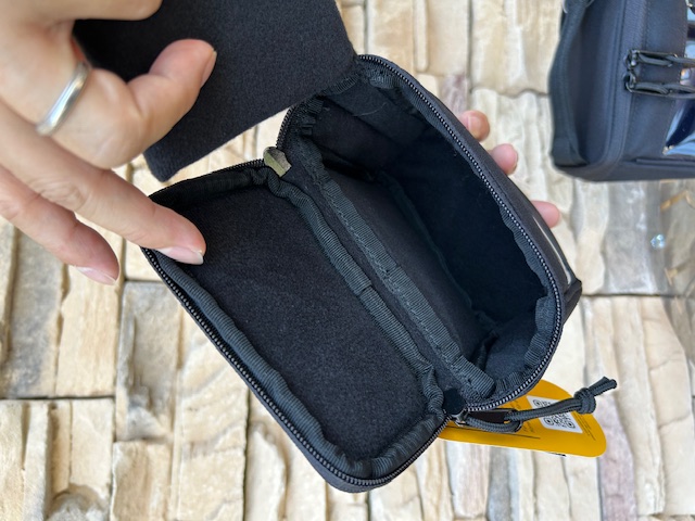 アミカルシュラフ【🆕ミニ パイントグラスケース<ブラック>】登場❗️入荷❗️グラスを安心に^_^