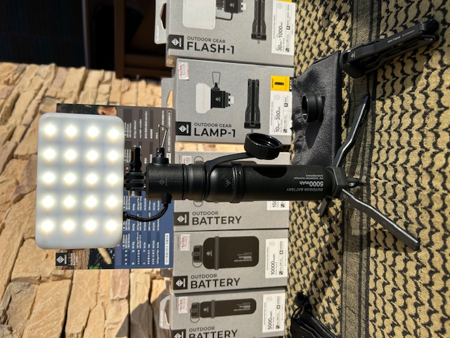 ELECOM NESTOUT アウトドア　"バッテリー"入荷！ランプ・ファンとの互換性も有り！