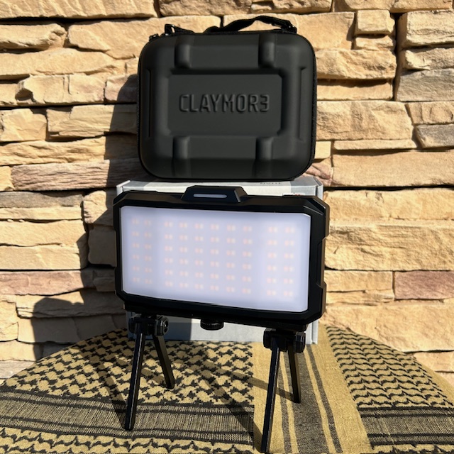 CLAYMORE【🆕TITAN】爆発的💥な明るさ💡で登場入荷❗️ 防災にも最適です^_^