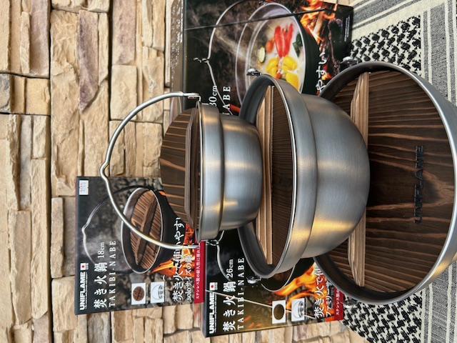 UNIFLAME【焚き火鍋】が《和の装い》と《焚き火》にマッチ^ ^🪵🔥🍲❗️