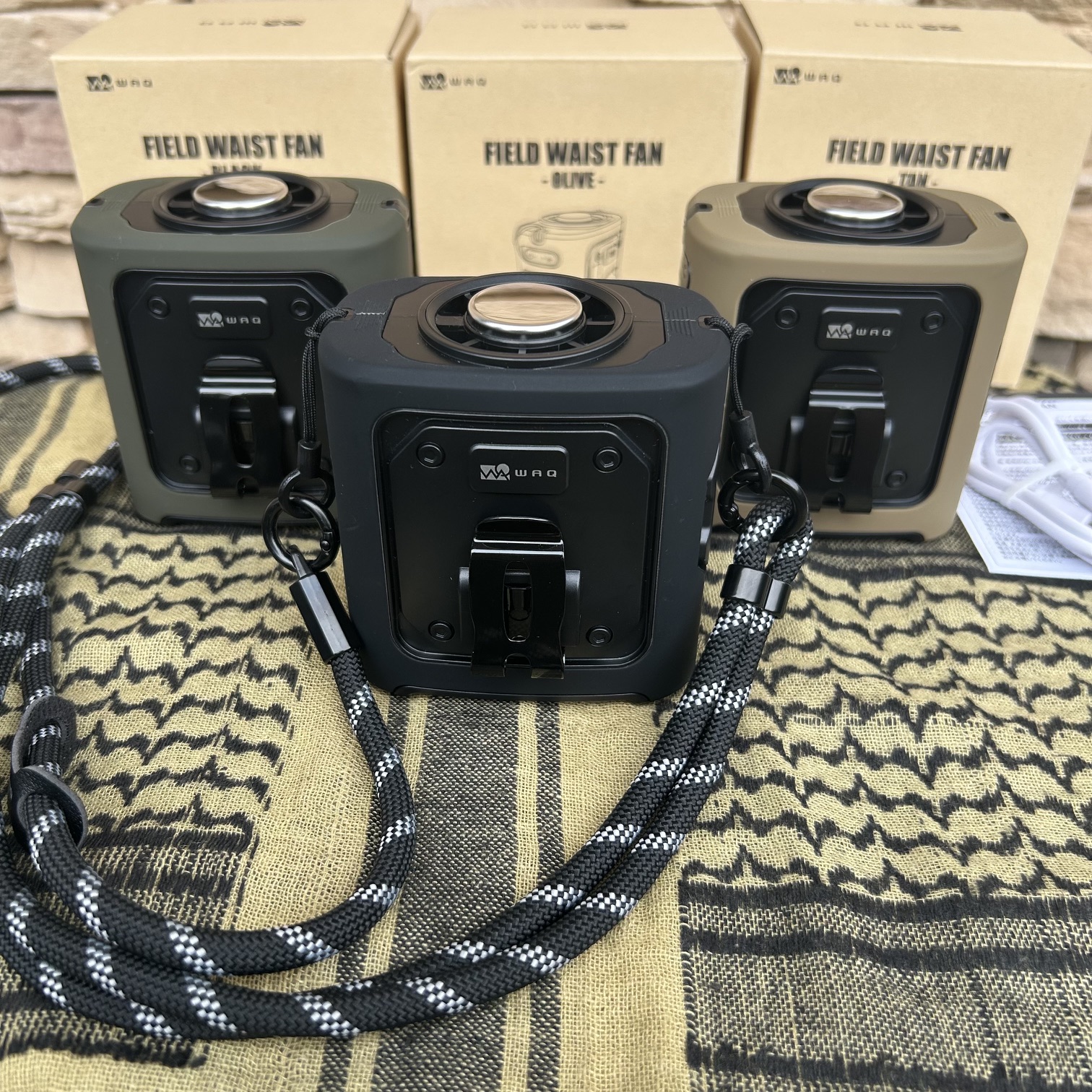 WAQ【🆕フィールドウェストファン】が涼しく🌬️❗️登場入荷❗️モバイルバッテリーやライトにも