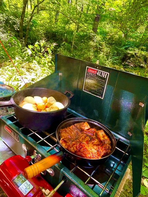 【CAMP MARKET CAMPへ…☺️🏕️】⬅️数日前pic… 超贅沢にもスペアリブに🍖