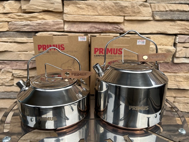 PRIMUS【🆕キャンプファイアケトル<0.9/1.5 L>】登場❗️入荷❗️飽きのこないデザイン