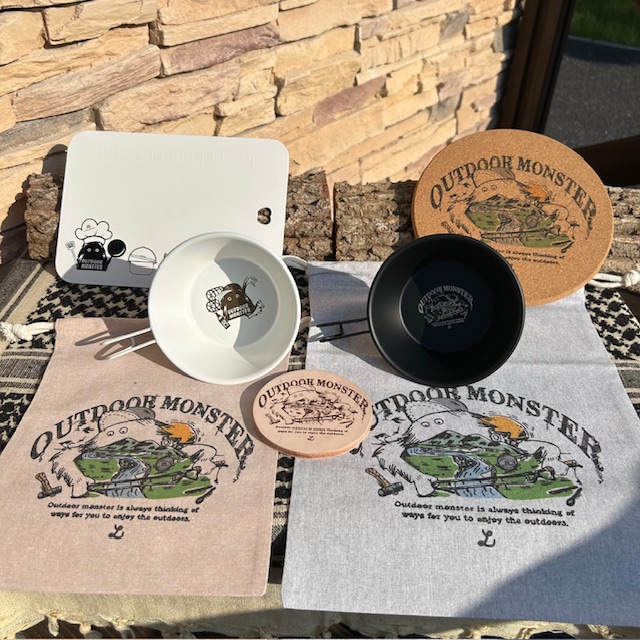 LALPHA【OUTDOOR MONSTER】巾着袋・シェラカップ・コースター・鍋敷き・ミニまな板